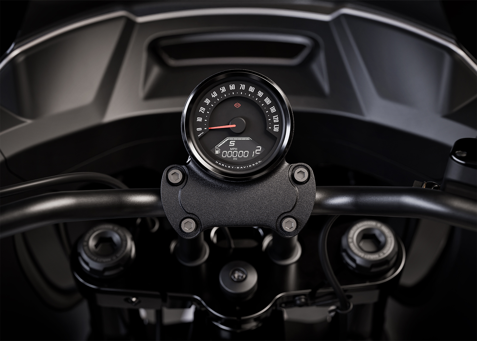 2026 Low Rider ST Selectable Ride Modes and 102 mm Display